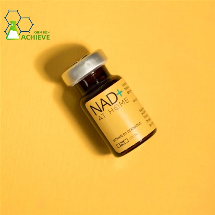 NAD+ injekcija peptida